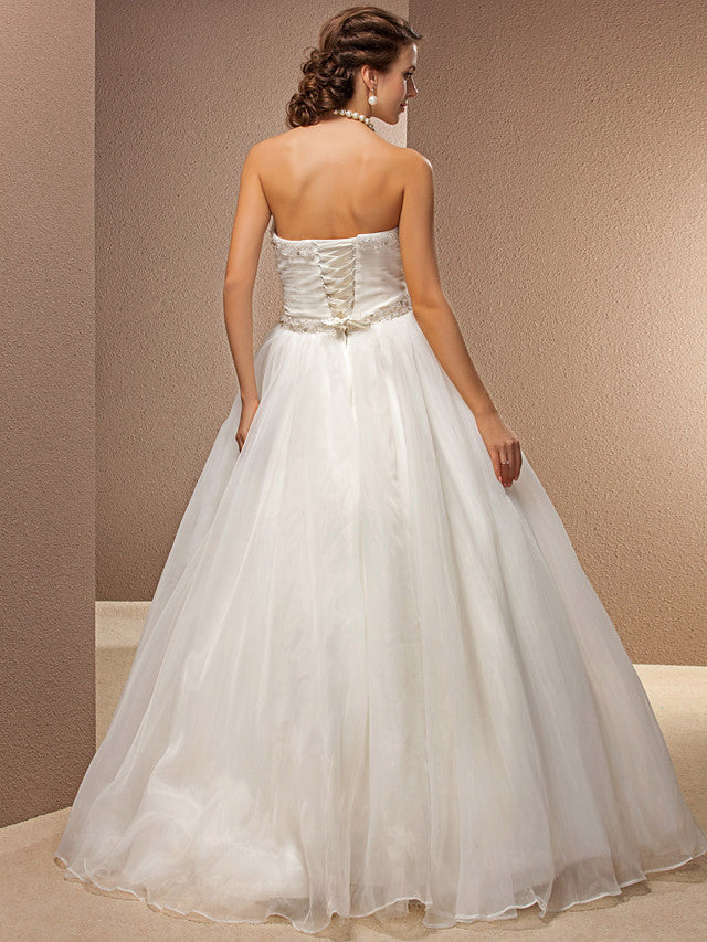 Ball Gown Wedding Dress Strapless Tulle Sleeveless Bridal Gowns On Sale