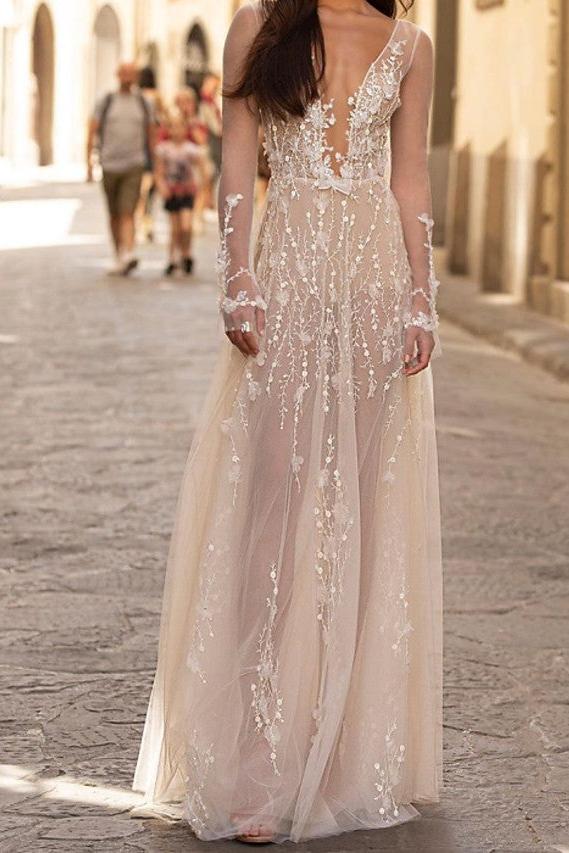 Beach A-Line Beach Wedding Dress Scoop Lace Tulle Long Sleeve Sexy See-Through Bridal Gowns