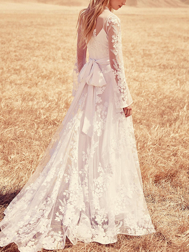 Beach A-Line Jewel Beach Wedding Dress Lace Long Sleeve Bridal Gowns with Sweep Train