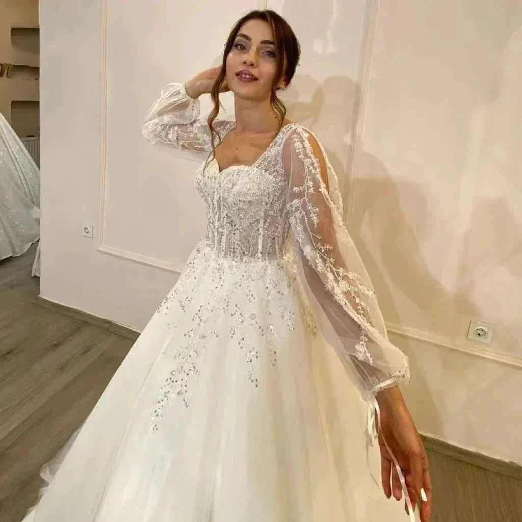 Beautiful Fluffy Long Sleeves Lace Appliques Square Neck Mopping Wedding Dresses White Fascinating Elegant Wedding Dresses Women (ZD13530)