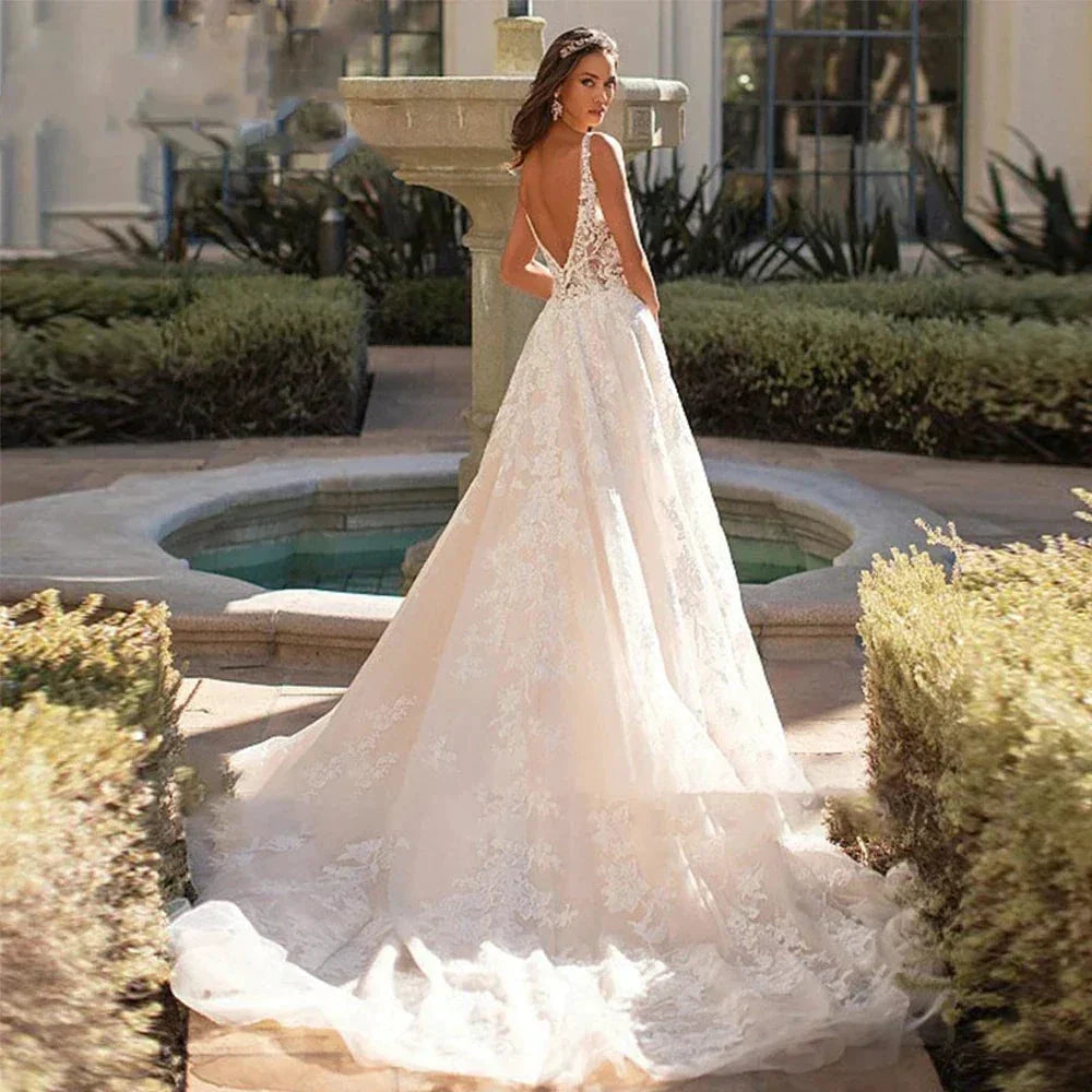 Beautiful Romantic A-line V-neck Sleeveless Sexy Backless Wedding Dresses New For Women Grace Flowers Gorgeous Bridal Gowns (ZD14229)