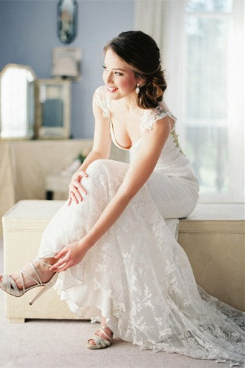 Beautiful White Lace Flower Beach Wedding Dress Popular Sweep Train Formal Plus Size Bridal Gown