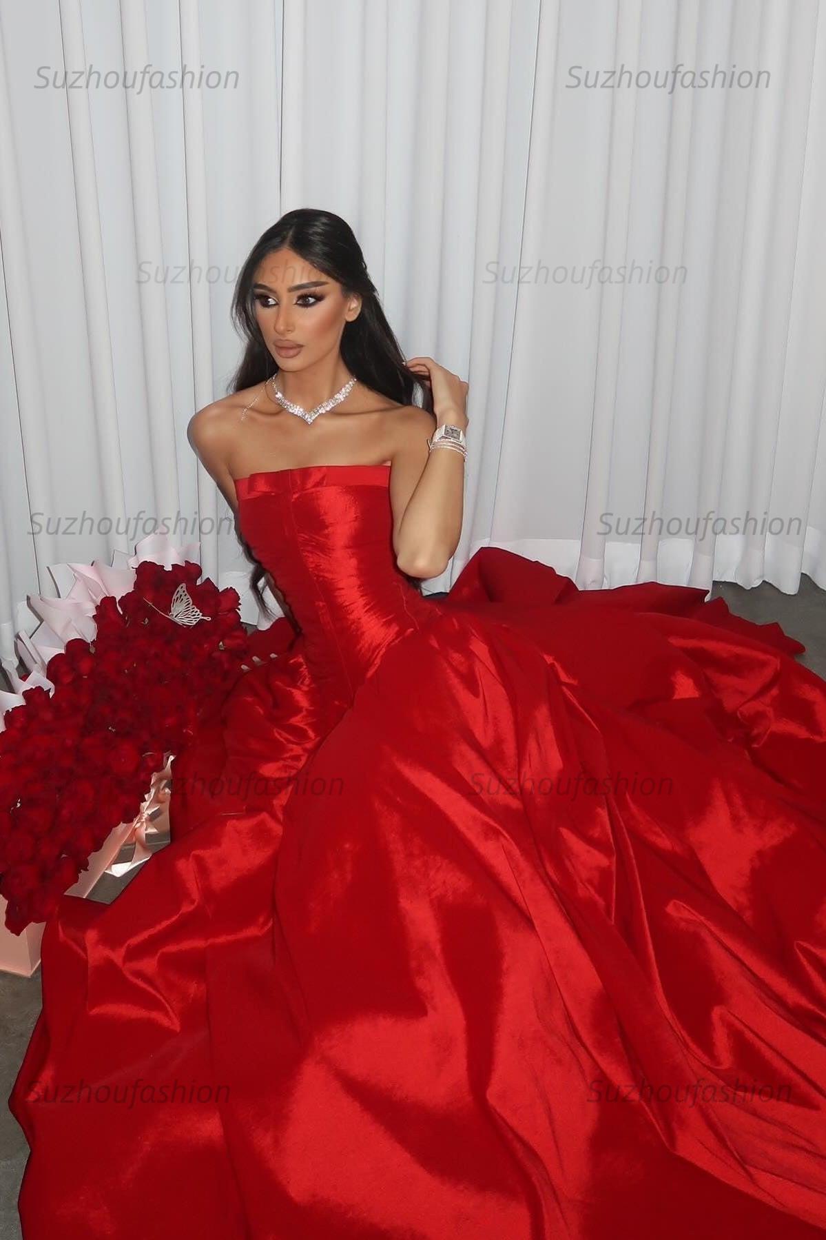 Suzhoufashion Beauty A Line Strapless Red Satin Long Prom Dress With Ruched Formal Evening Gown