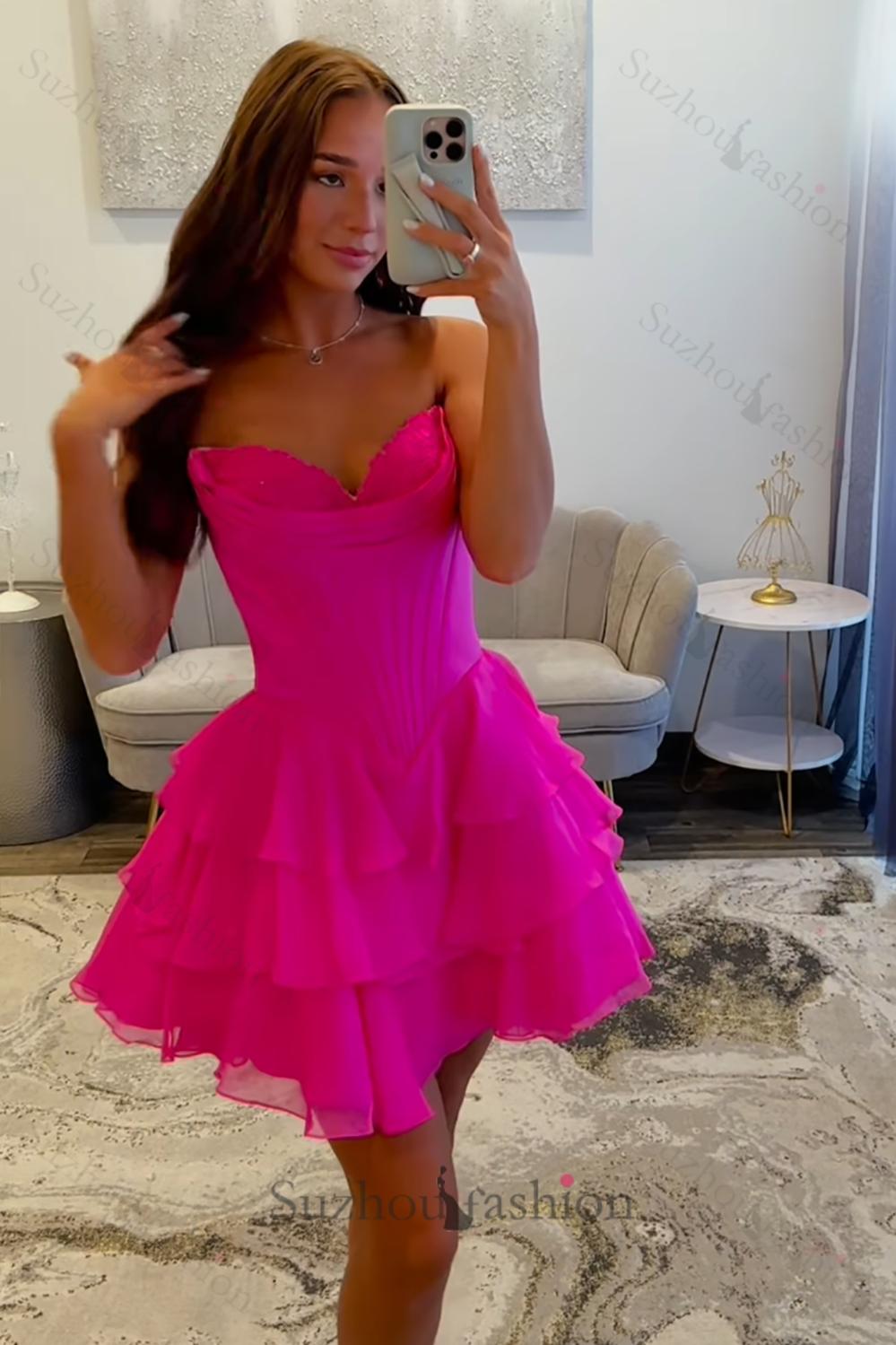 Black Corset A Line Homecoming Dresses Short Cocktail Dresses With Ruffles