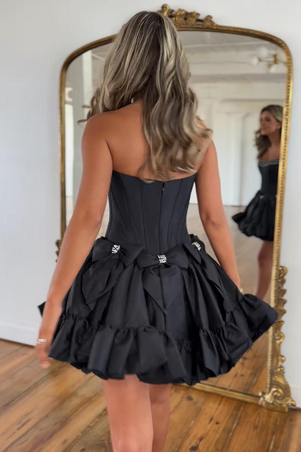 Black Homecoming Dresses Corset Strapless A Line Short Cocktail Dresses With Bows