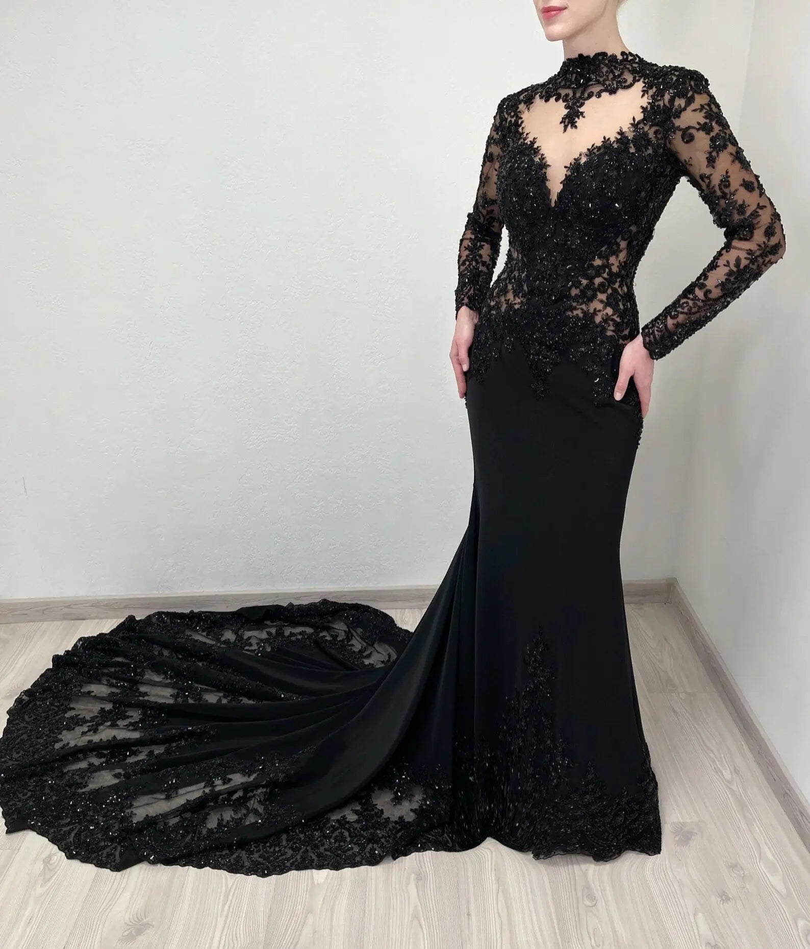Black Luxury Gothic Heavy Beading Wedding Dress Mermaid Sheer Full Lace Circular Train ZP193