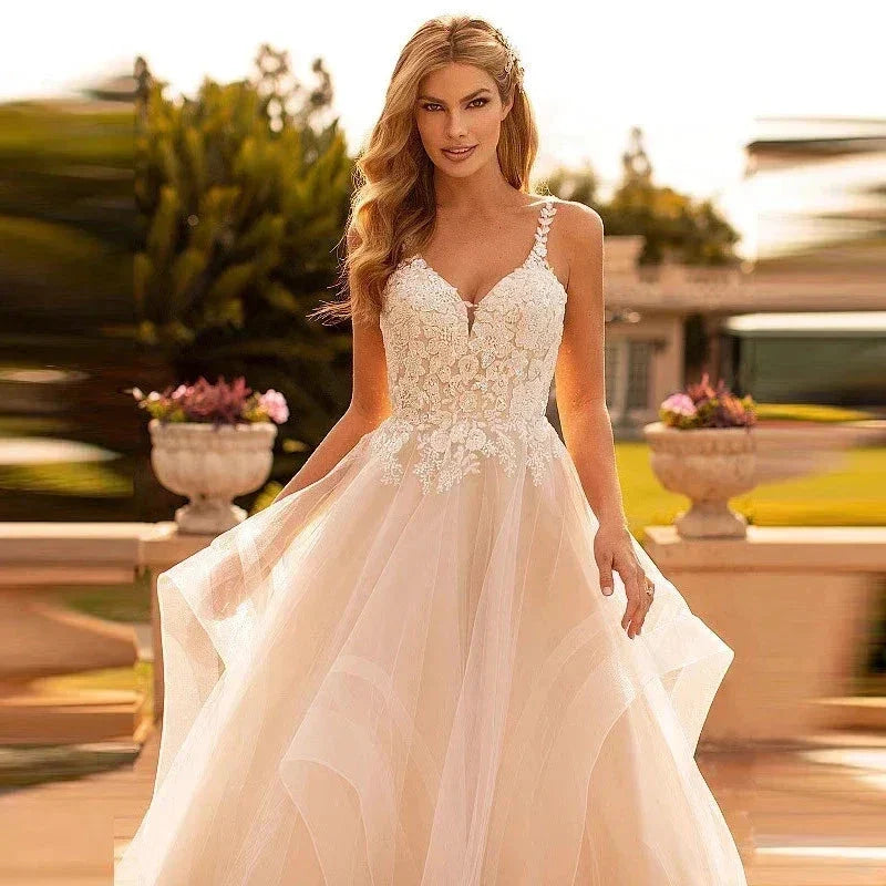 Bohemian Wedding Dresses Sexy Women Elegant Sleeveless Bridal Gowns A-Line Tulle Lace Applique Sexy Backless Robe Vestido (ZD14137)