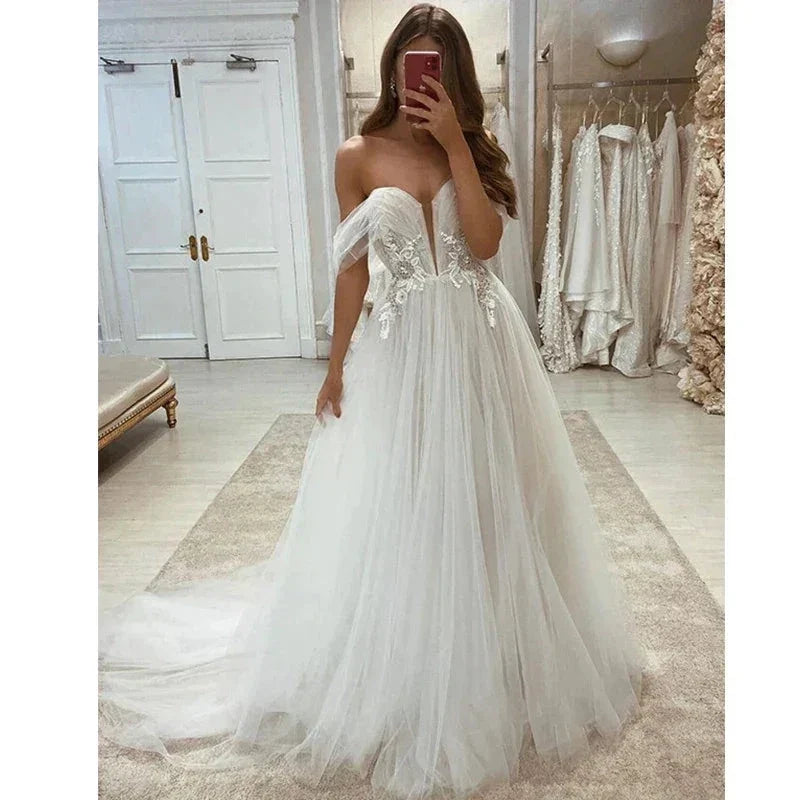 Bohemian Wedding Dresses Sleeveless Shoulder Women Sexy Sweetheart Lace Applique Bridal Gowns Formal Beach Wedding Party Robe De (ZD14143)