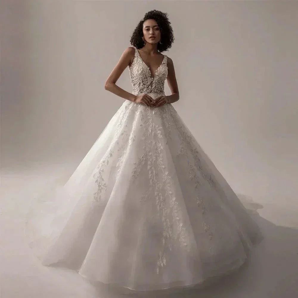 Boho Lace Appliques Wedding Dresses A Line Fuffy Tulle Ball Gowns Sleeveless V Neck Formal Bride Beach Party Vestido De Novia (ZD14242) - VelvetHem