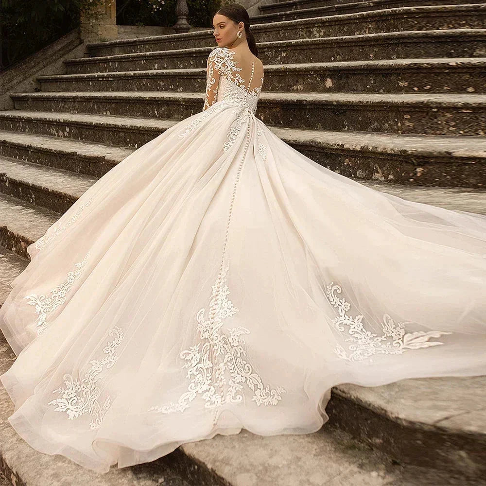 Boho Lace Tulle Wedding Dress  Princess Champagne A-Line V-Neck Long Sleeves Appliques Illusion Backless With Button Bridal Gown (ZD13452)