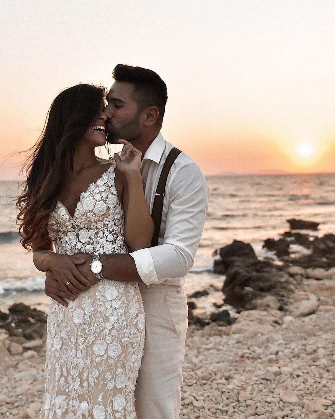 Boho Sleeveless Floral Mermaid Beach Wedding Dress Backless Bridal Gown