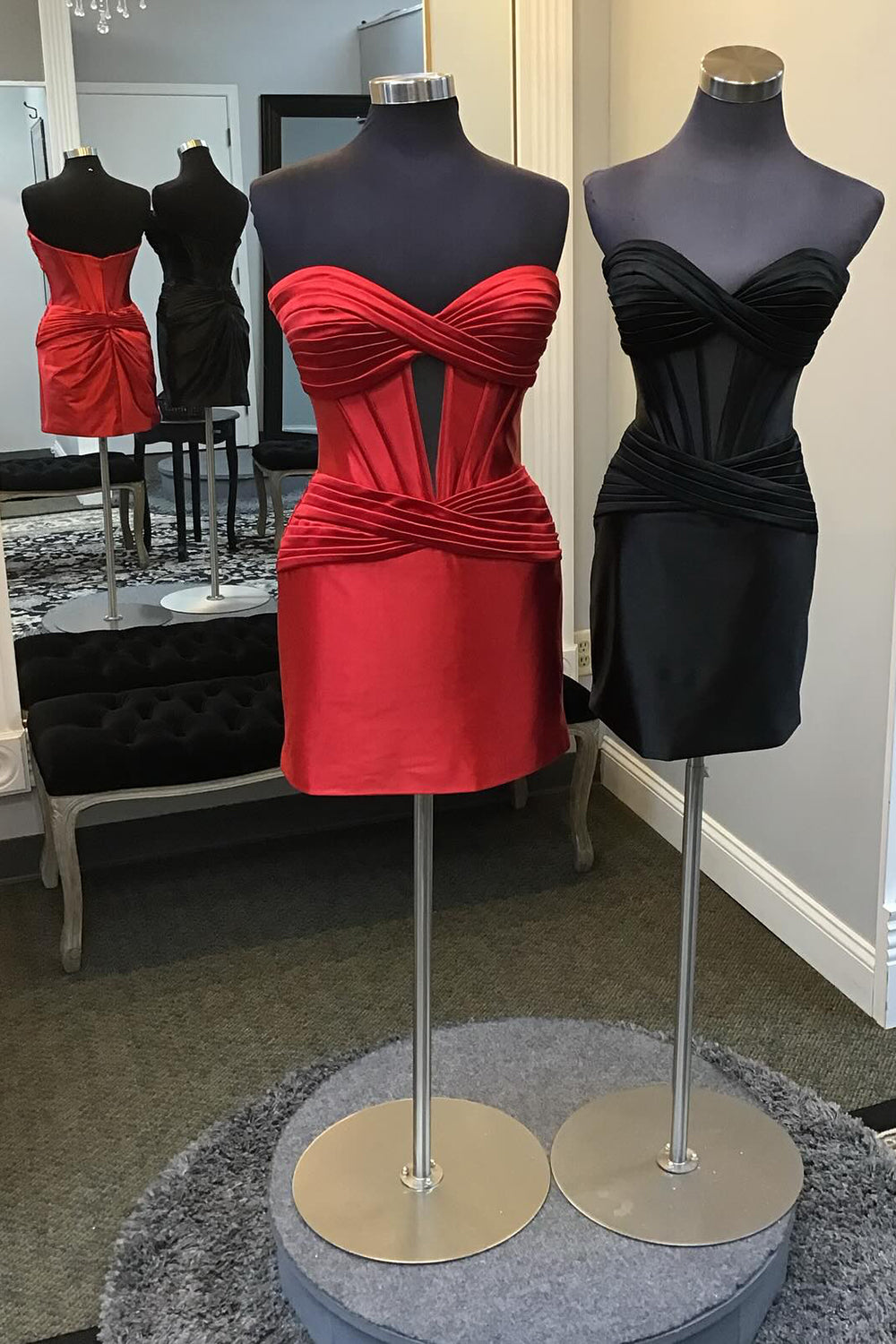 Burgundy Homecoming Dresses Corset Strapless Tight Short Cocktail Dresses
