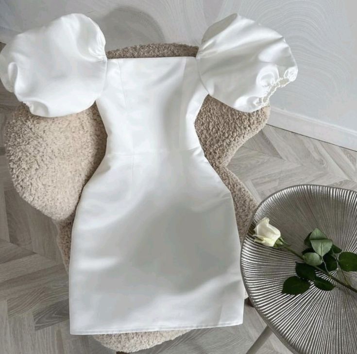 Elegant Sheath Strapless Short Sleeves Party Dress Homecoming Dresses
