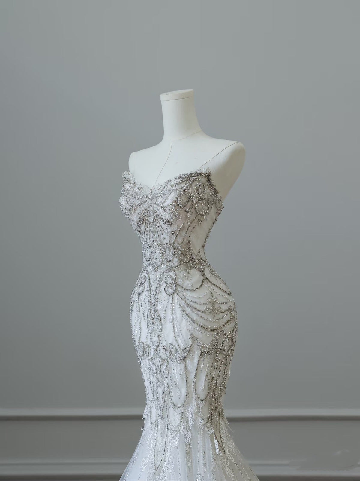 Princess Mermaid Sweetheart White Tulle Long Wedding Dresses Brides Dress - View 4 | VelvetHem