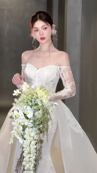 Elegant Mermaid Off The Shoulder Lace Long Sleeves Long Wedding Dresses - View 2 | VelvetHem