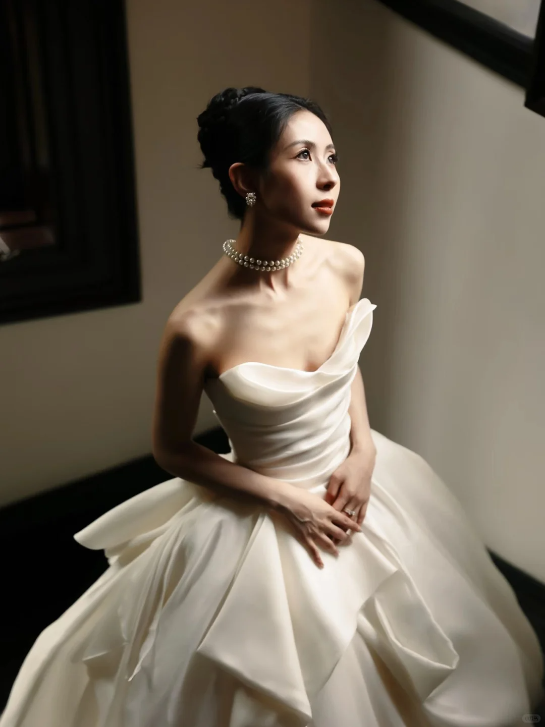 Elegant Ball Gown Strapless Satin Pleated Long Wedding Dresses - VelvetHem