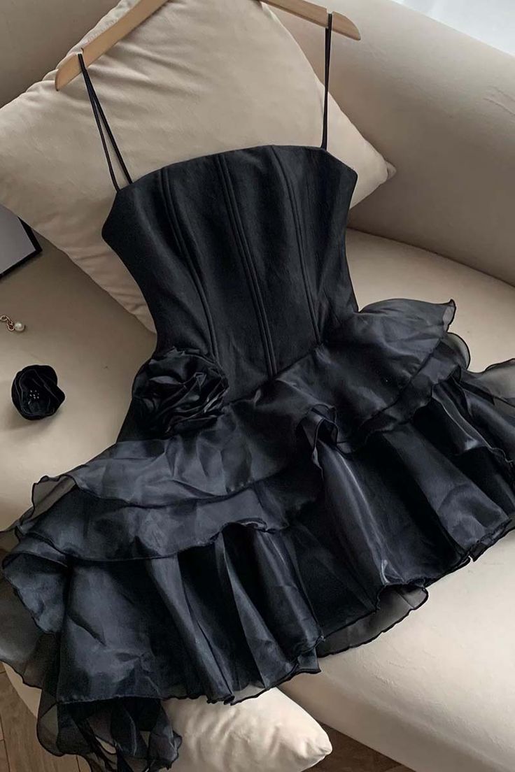 Spaghetti Straps Sleeveless Floral Tulle Satin A-Line Mini Homecoming Dress