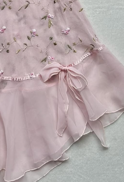 Cute A Line Spaghetti Straps Pink Satin Chiffon Applique Short Homecoming Dress 16th Birthday Outfits - View 3 | VelvetHem