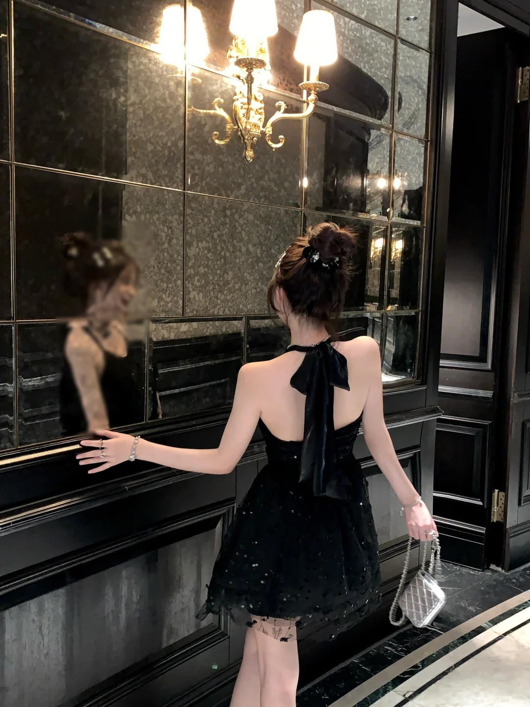 Chic A Line Halter Black Tulle Sequin Short Homecoming Dress 18th Birthday Outfits - View 2 | VelvetHem