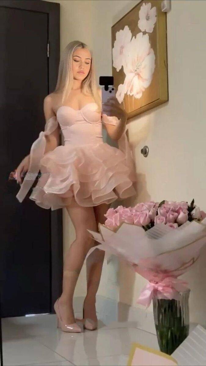 Sweet Ball Gown Off The Shoulder Satin Short Homecoming Dress 18th Birthday Outfits - View 5 | VelvetHem