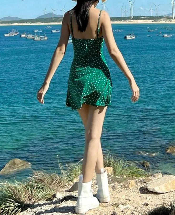 Vintage Green A Line Spaghetti Straps Satin Polka Dots Short Homecoming Dress 18th Birthday Outfits - View 3 | VelvetHem