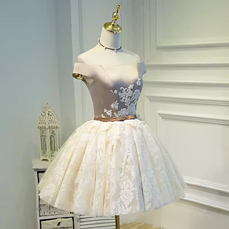 Elegant Ball Gown Off The Shoulder Birthday Outfits Tulle Homecoming Dresses - View 2 | VelvetHem