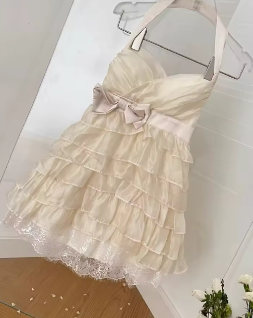 Cute A Line Halter Layer Chiffon Lace Short Homecoming Dress 17th Birthday Outfits - View 5 | VelvetHem