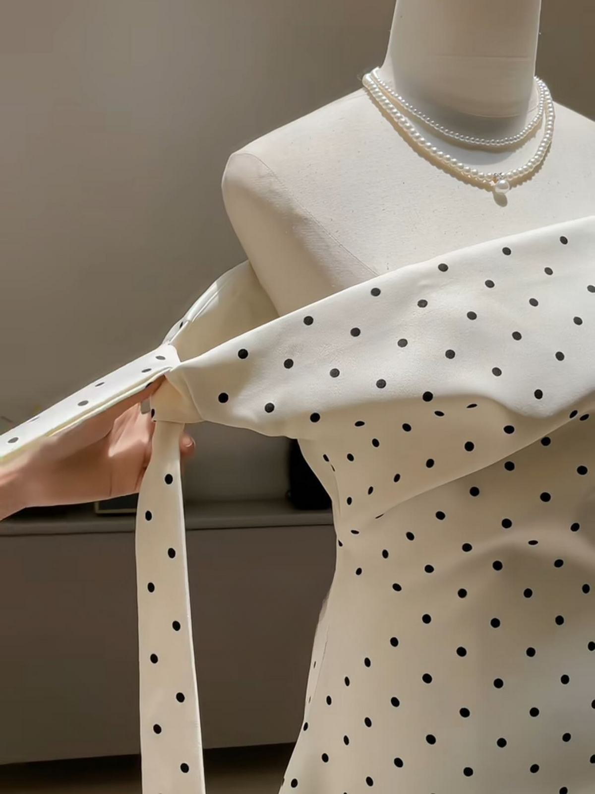 Chic A Line Off The Shoulder Polka Dots Satin Short Homecoming Dress 19th Birthday Outfits - View 4 | VelvetHem