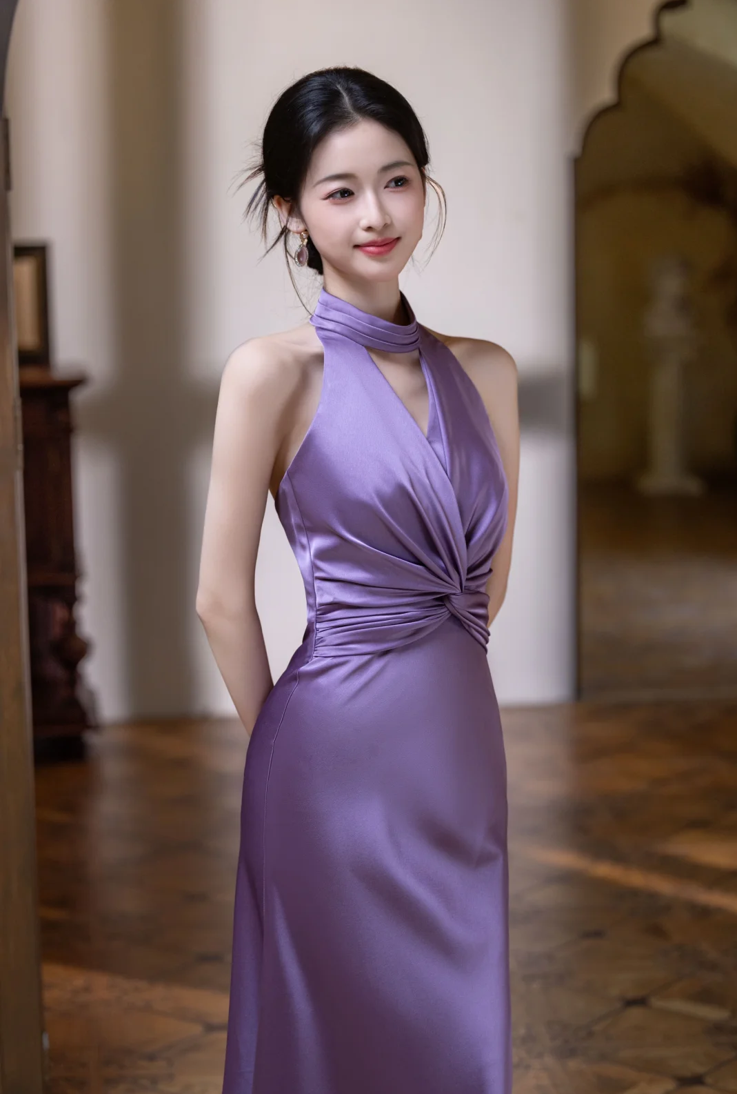 Elegant Mermaid Halter Pleated Satin Long Prom Dress, Evening Dress - View 3 | VelvetHem