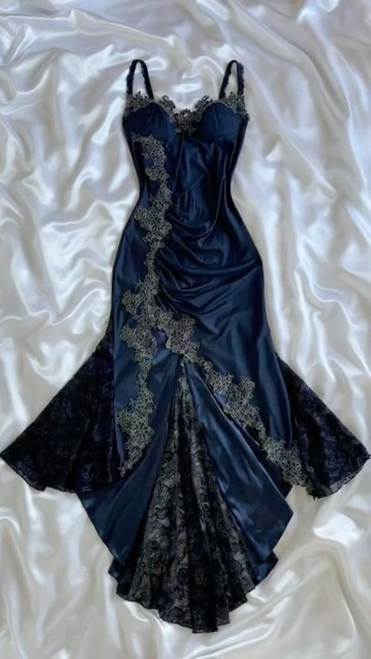 Sexy Mermaid Spaghetti Straps Lace Prom Dress Party Dress