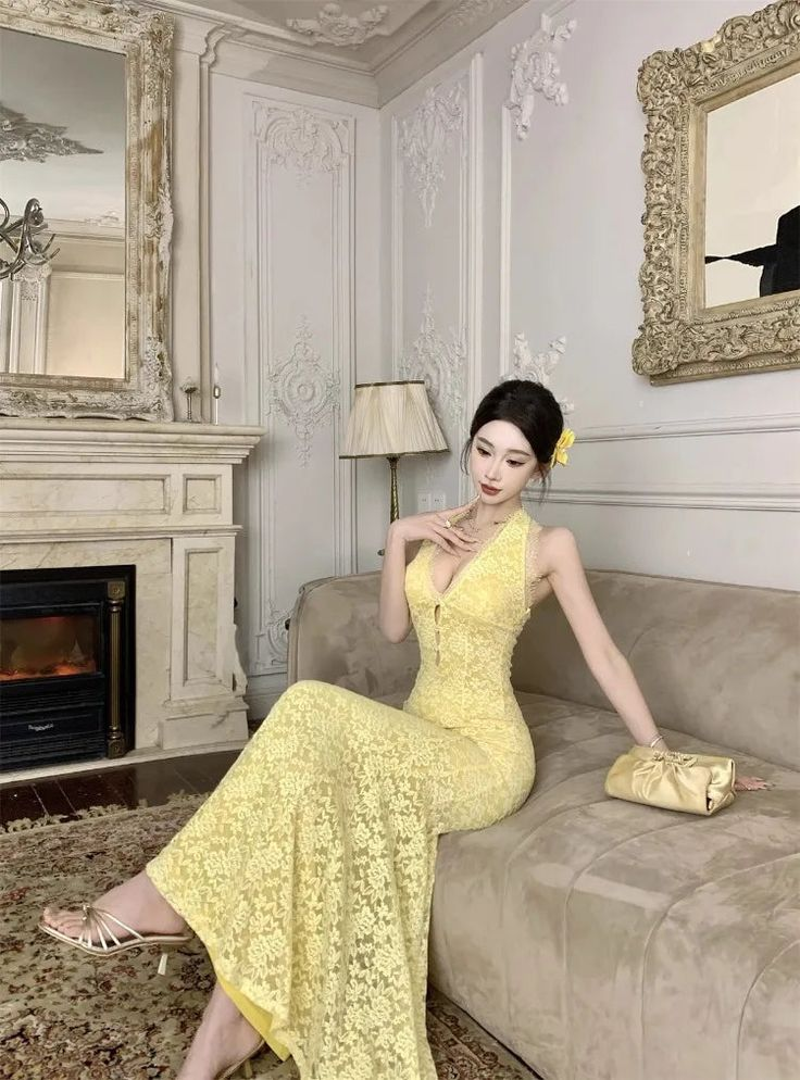 Sexy Pastel Yellow Mermaid Halter Lace Without Sleeves Long Prom Dress, Evening Dress - View 4 | VelvetHem