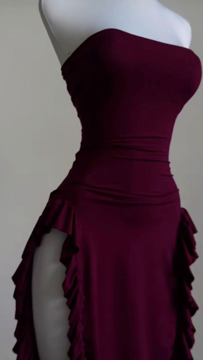 Sexy Sheath Strapless Burgundy Slit Prom Dresses Homecoming Dress - View 2 | VelvetHem