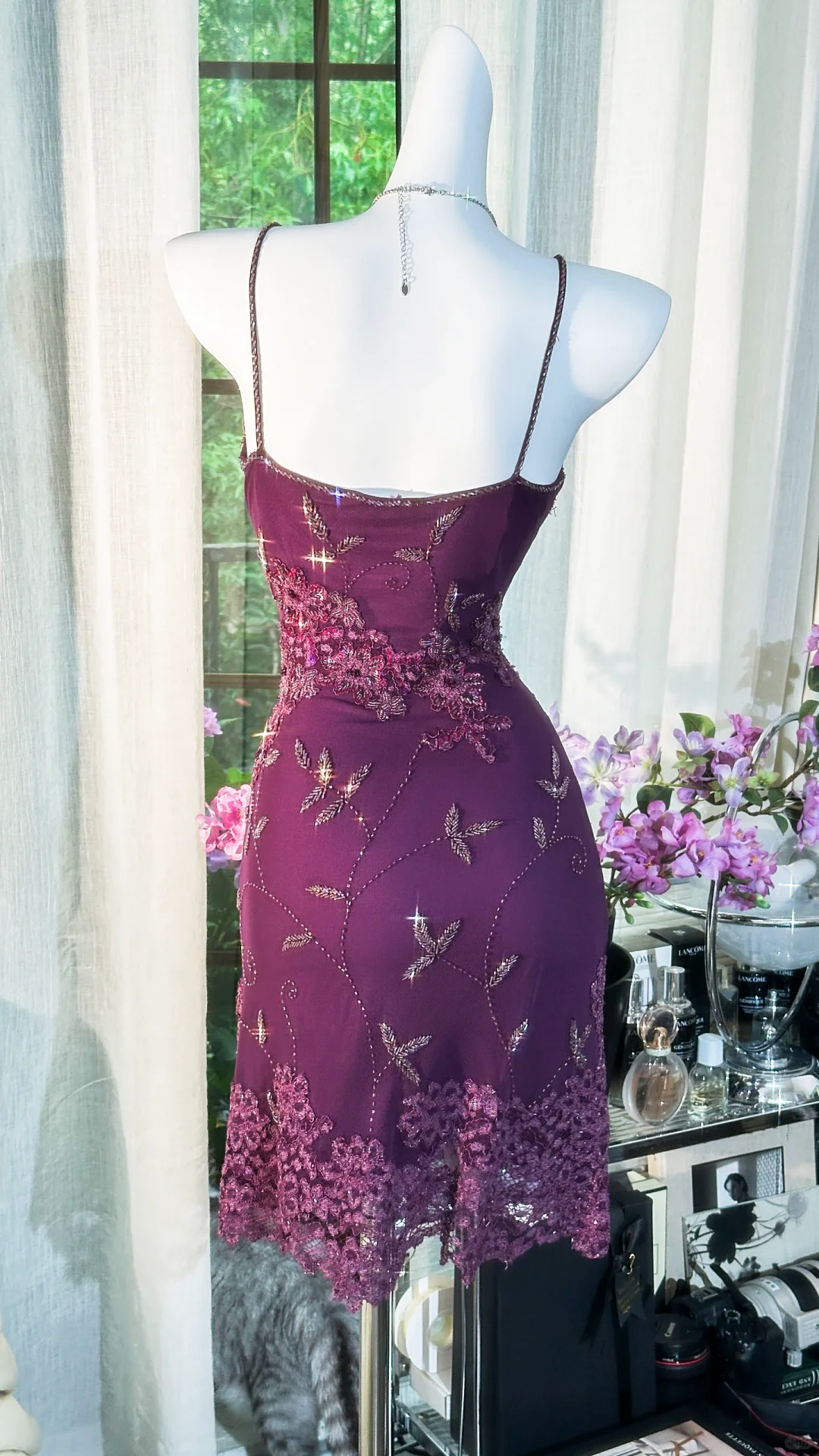 Vintage Spaghetti Straps Purple Lace Appliques Beaded Sheath 8th Grade Homecoming Dress Short Birthday Outfits - View 3 | VelvetHem