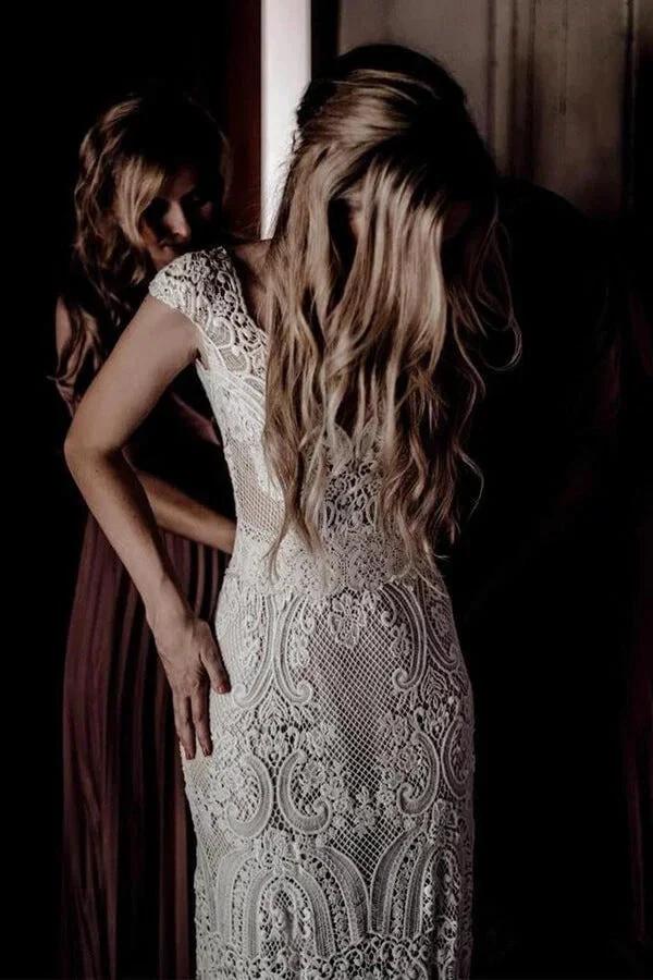 Cap Sleeve Sheath Boho Wedding Dresses Vintage Lace Rustic Wedding Dress (ZD13995)