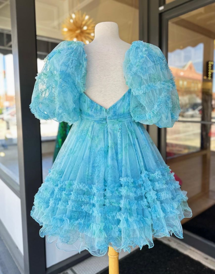 Charming A-Line Puff Sleeves Short Tulle Homecoming Dress