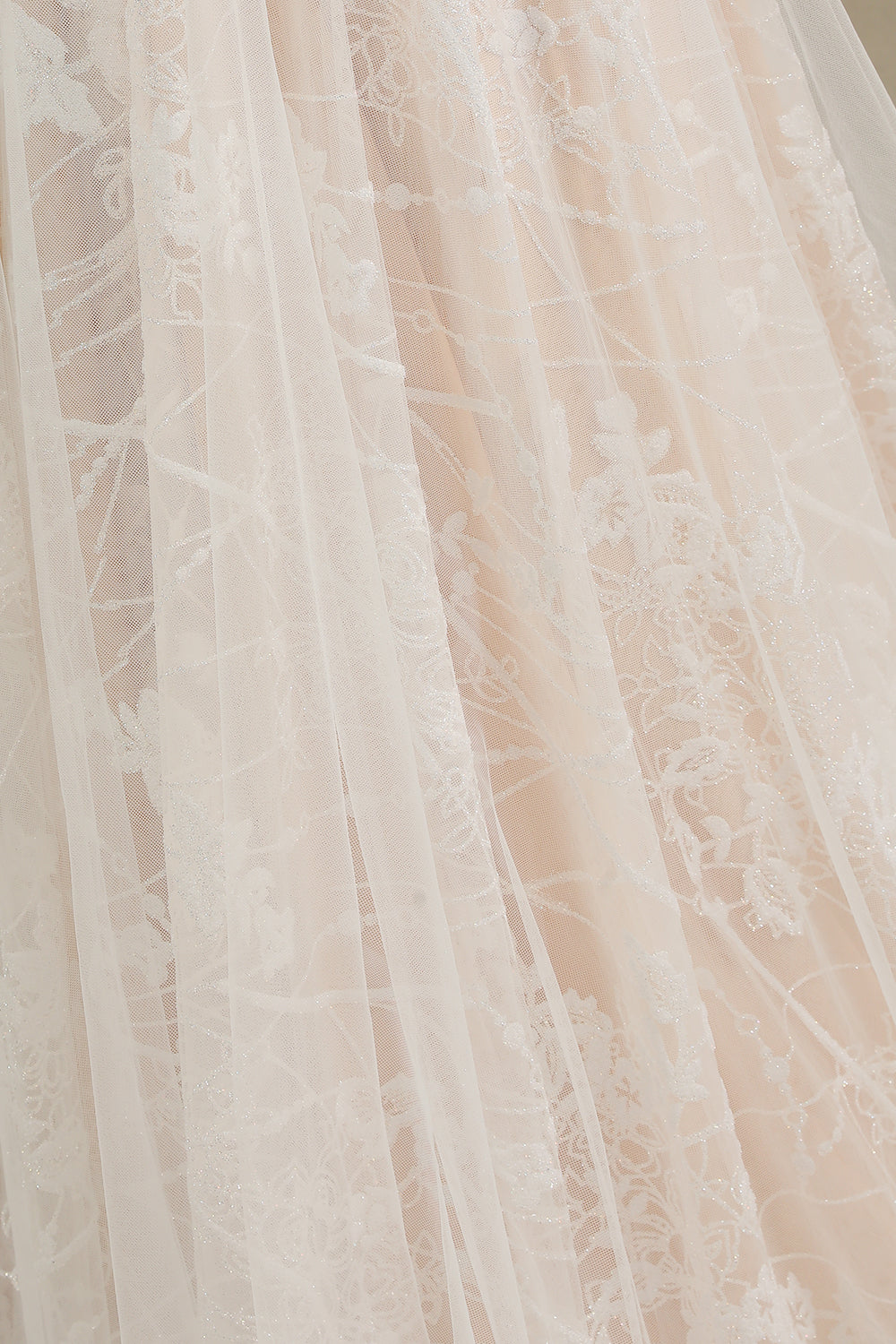 Chic A-line Tulle Lace Wedding Dress | Long Sleeves Ivory Bridal Gowns