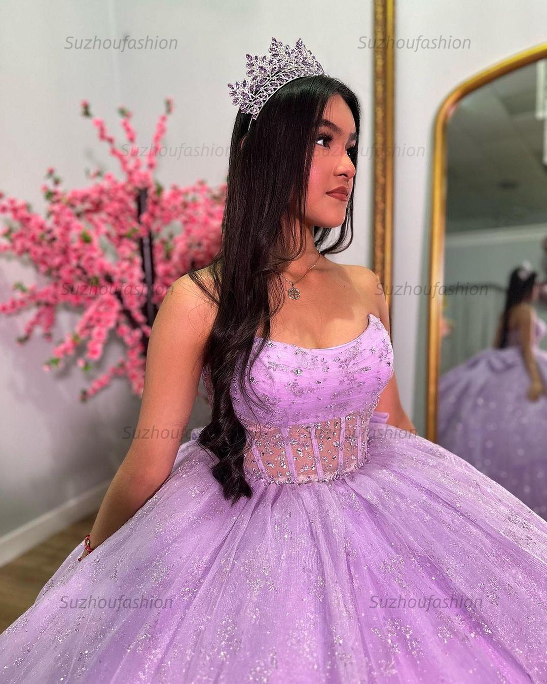Chic & Glitter Ball Gown Strapless Tiered Bow Knot Lilac Tulle Quinceanera Dressprincess Evening Party Gown For Sweet 16