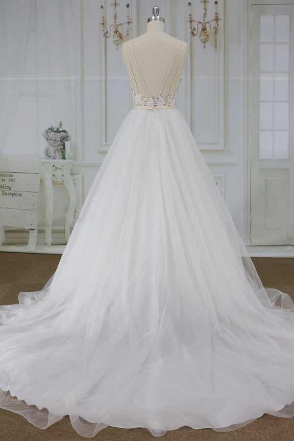 Chic Spaghetti Straps V-neck A-line Wedding Dress | White Tulle Bridal Gowns