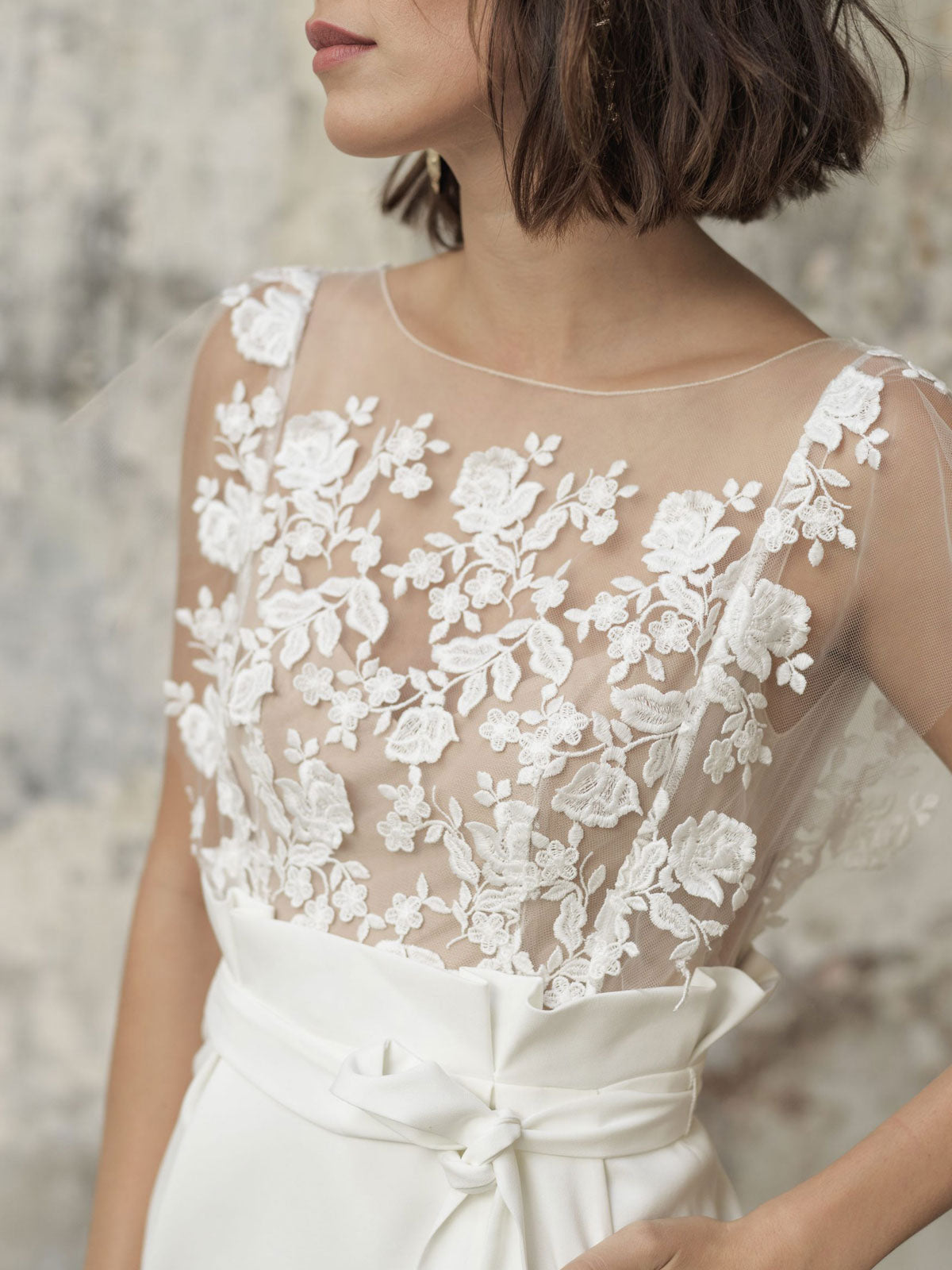 Chic Tulle Lace Backless Short Sleeveless Mermaid Prom Dresses