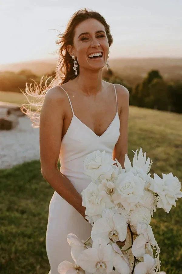 Classic Spaghetti Straps V-Neck Beach Simple Ivory Wedding Dress (ZD16172)