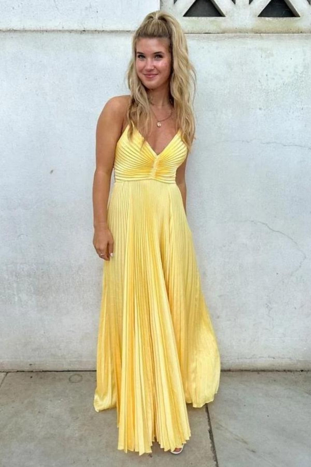 Chic A Line Halter Neck Green Long Prom Dress with Keyhole