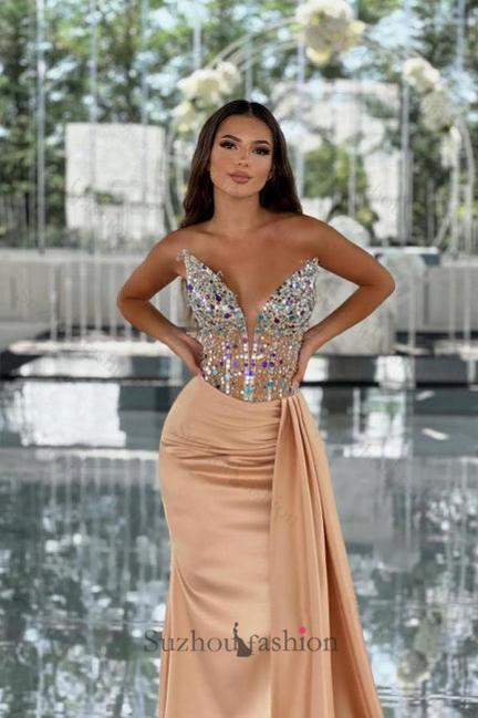 Column Satin Prom Dress V Neck Sleeveless Formal Dress With Beading
