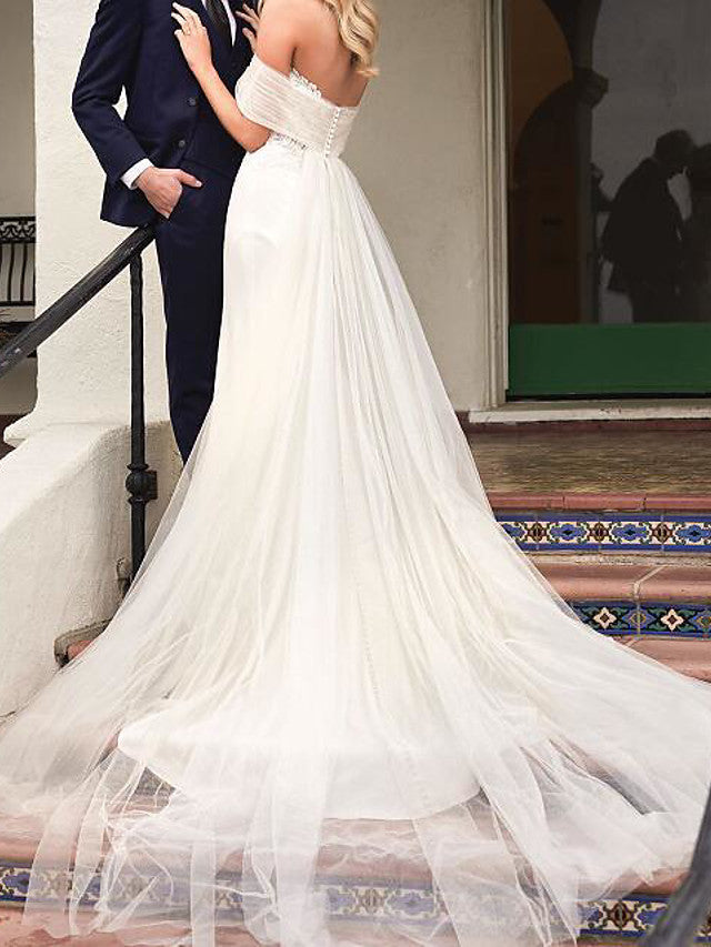 Country Plus Size Mermaid Beach Wedding Dress Strapless Tulle Sleeveless Bridal Gowns with Sweep Train