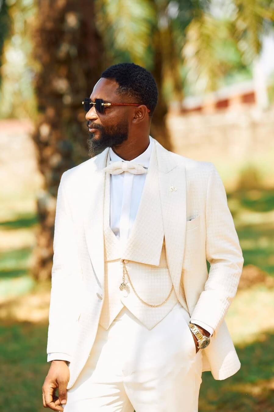 Cream White Wedding Suit Peak Lapel Stuffed Slanted Square Patterned jacquard Prom Suit