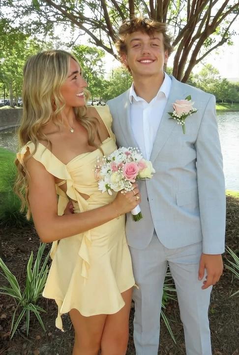 Cute Sheath Square Neck Pink Short Homecoming Dress with Backless