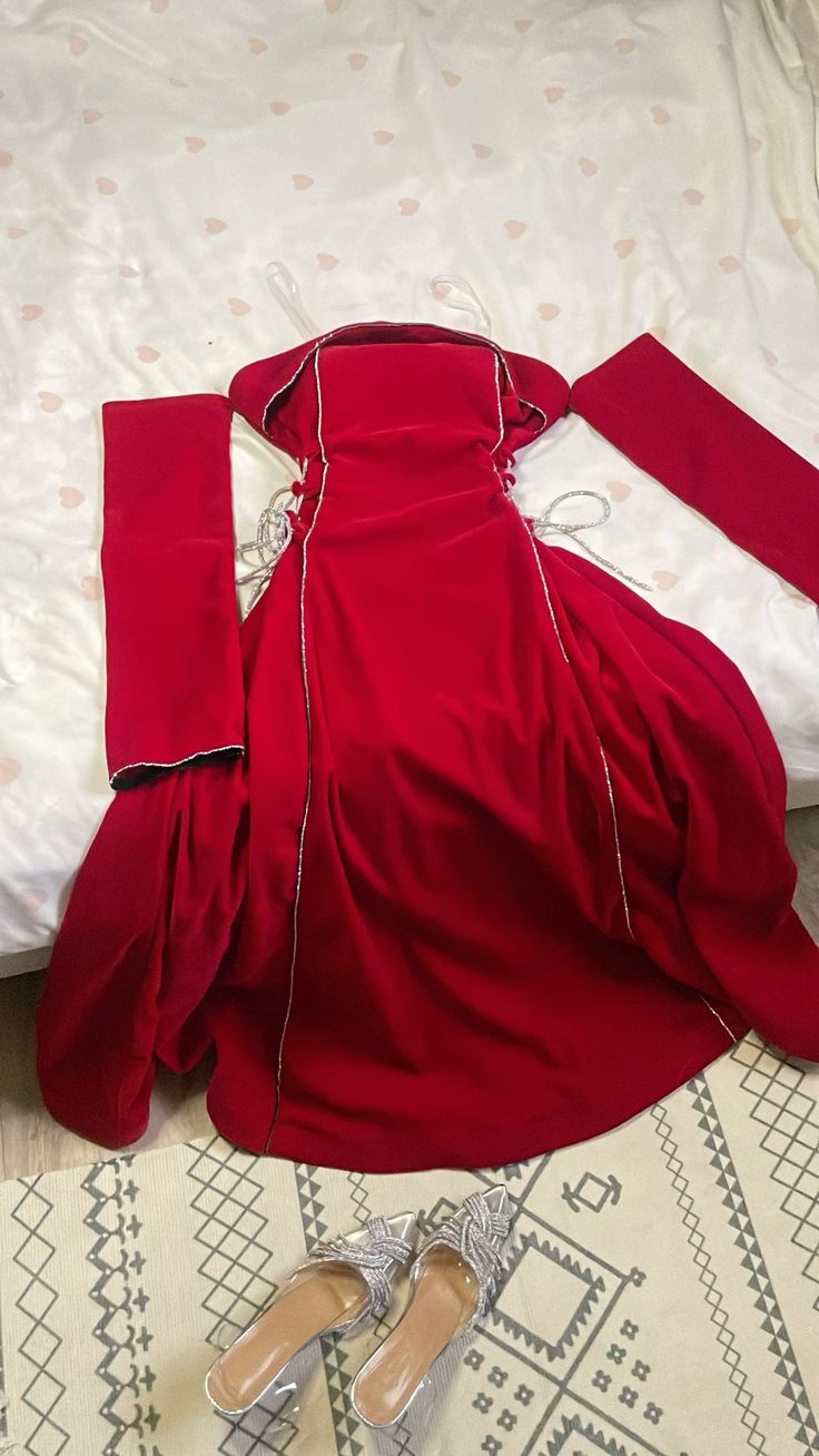 Chic Red A Line Satin Prom Dress Long Party Evening Gown With Beading - VelvetHem