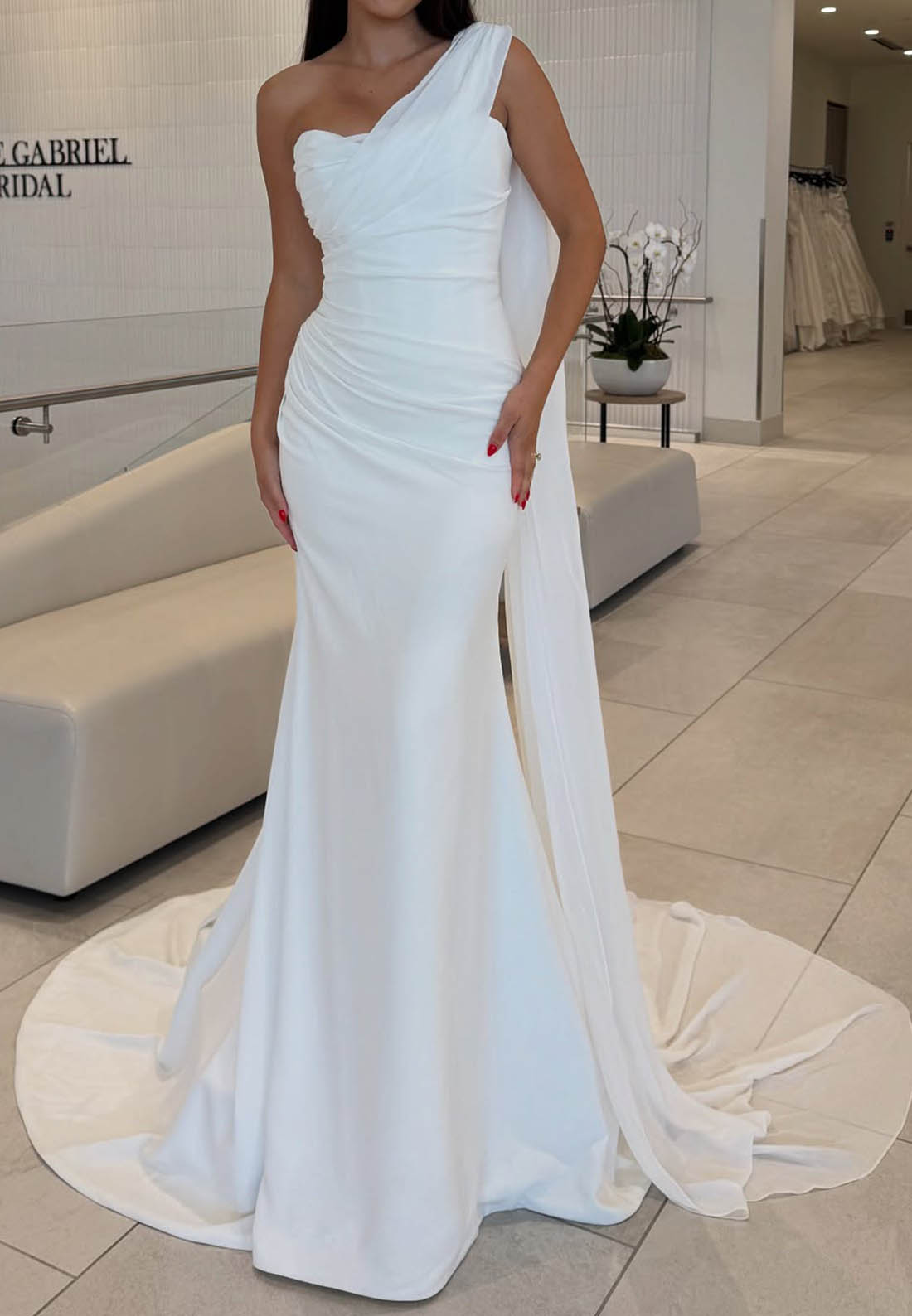 One Shoulder Sleeveless Ruched Wedding Dress