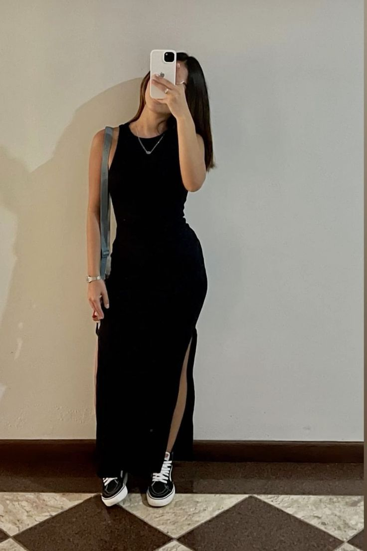 Sexy Black Sheath Evening Dress With Split Y7160 - VelvetHem