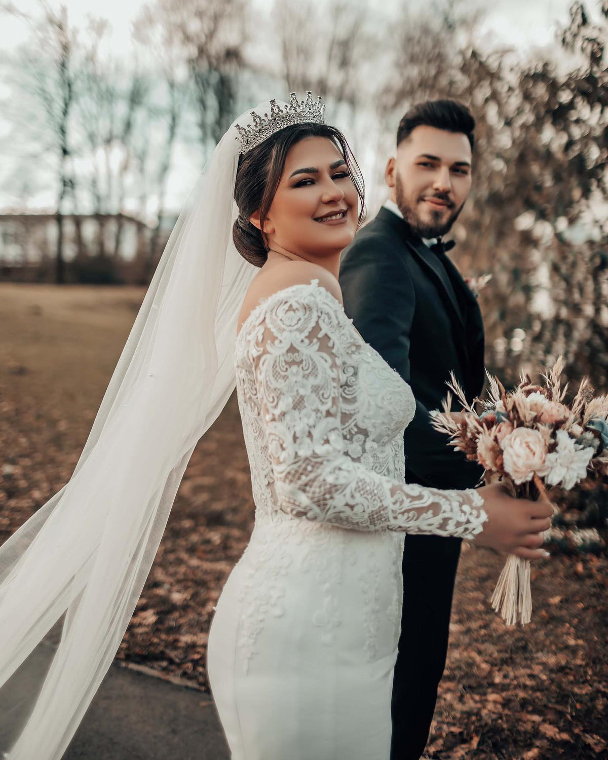 Designer Lace Mermaid wedding dresses with sleeves