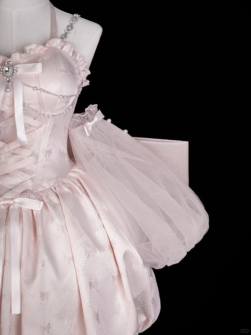 Sweet Pink Halter Satin A Line Formal Homecoming Dress Short Birthday Outfits - View 4 | VelvetHem